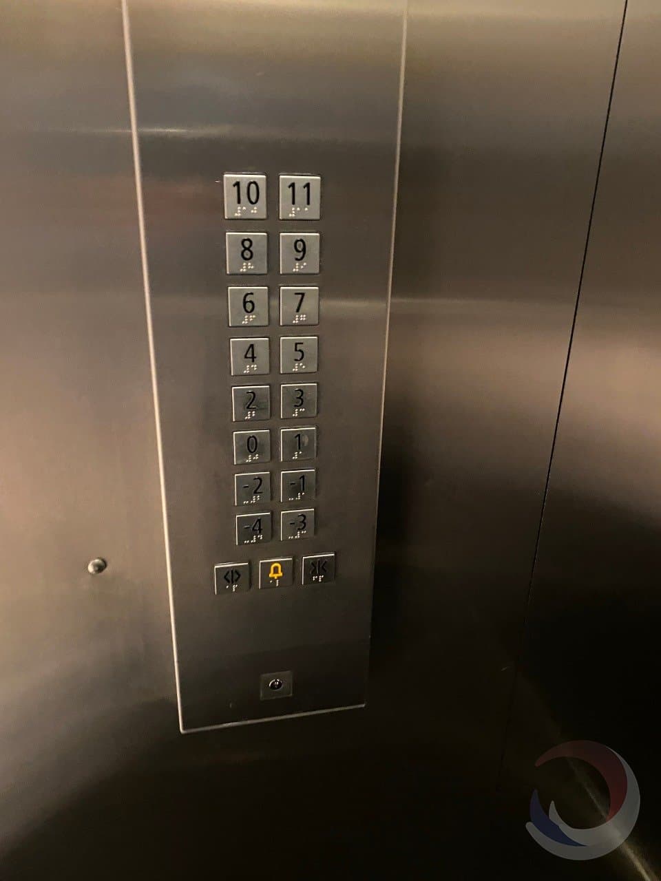 ekjr1r-ii833nKJTgt02_2550562c87419c372e.jpg