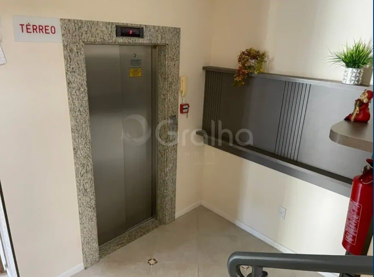 ep3rud-i6UZaQAooL5T_415186966b241e1e66.jpg