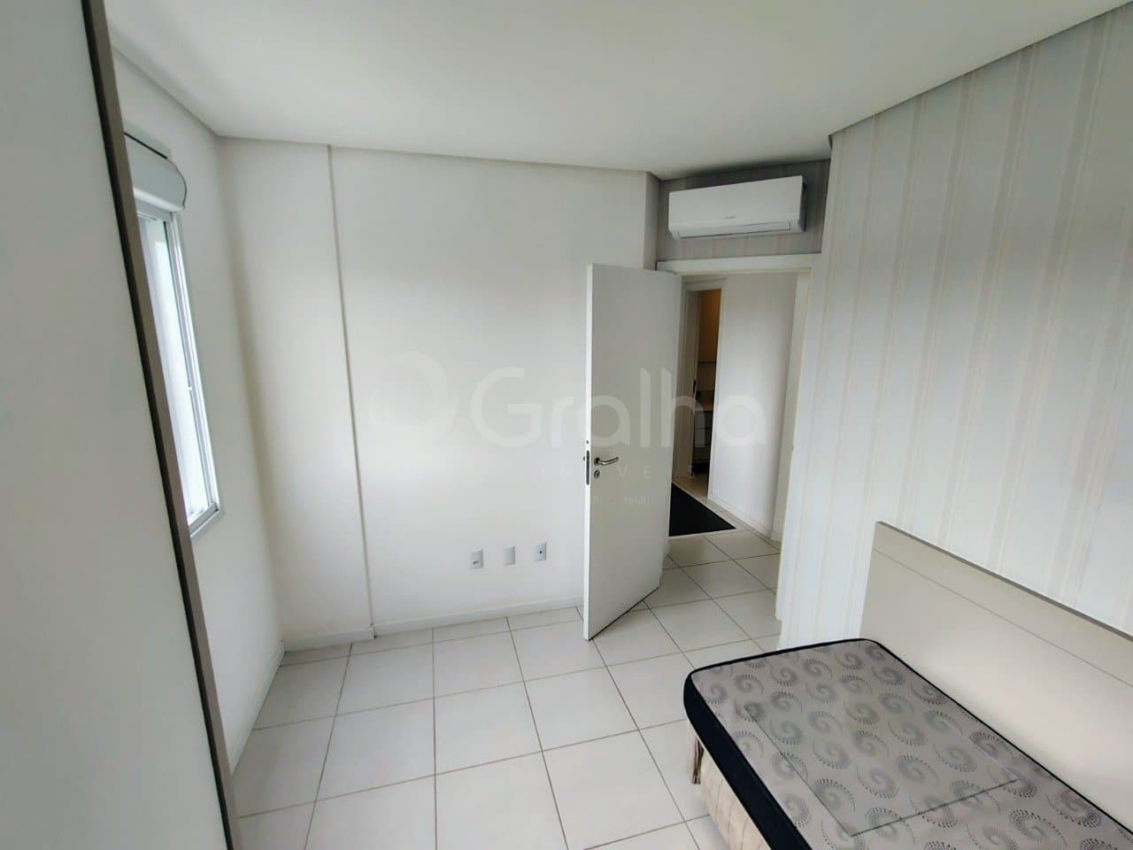 eukvnd-i1tTq948P7S6U82k31_4012868cdca159e2bd.jpg