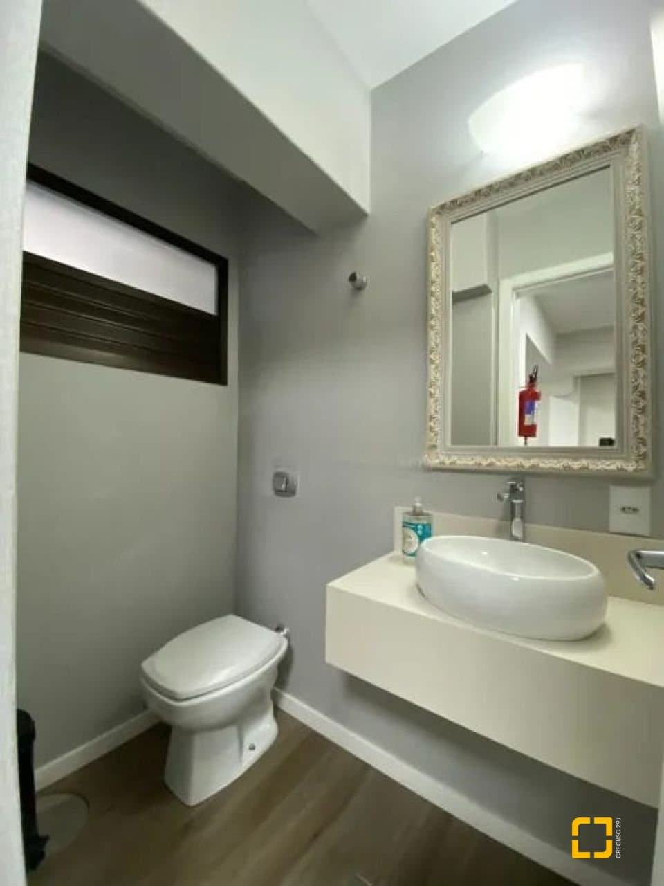 eusm5-iLH599l8k22n_56628689ded08cb726.jpg