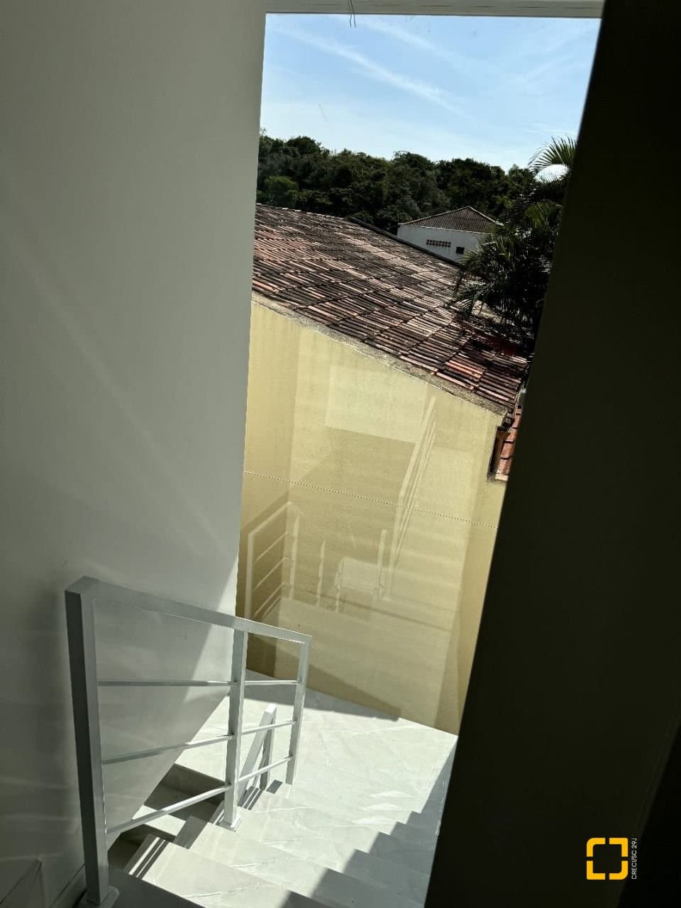 evudjm-igC17dA_502806717a6e5933bf.jpg