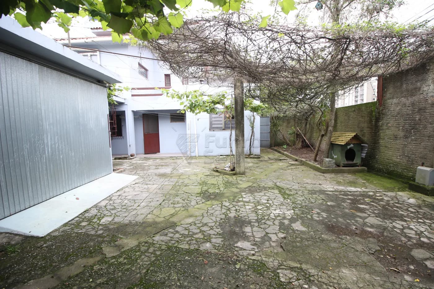 fdghj9-patio.webp