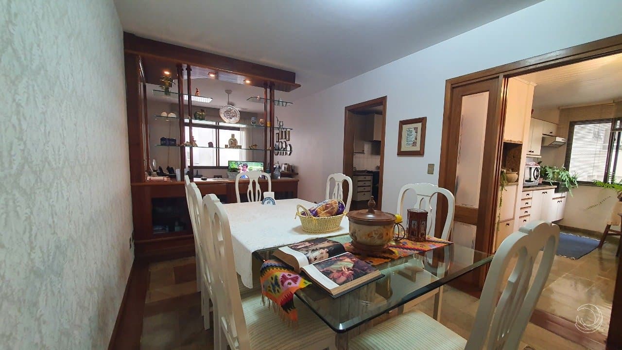 fk2iik-i7eSqt9bi26nq141_33154661eca336bf6d.jpg