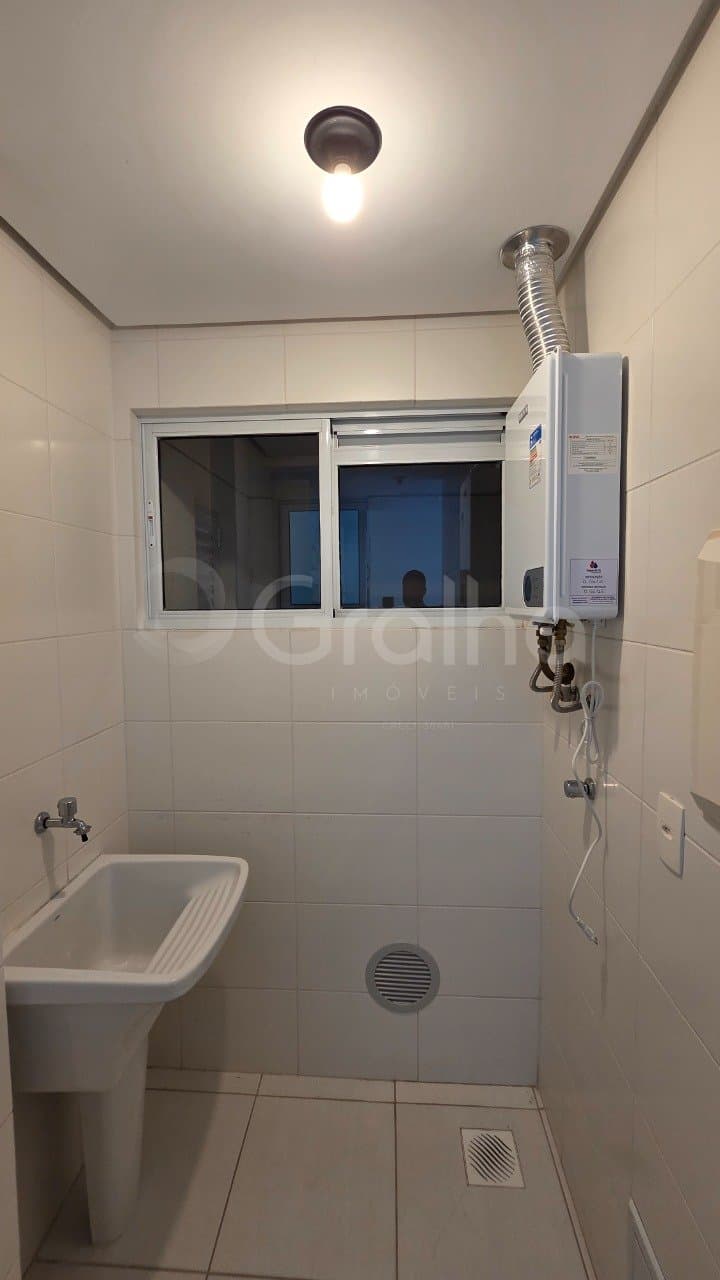flx75m-i5q54UM354c_4281169d8f8bf4014a.jpg