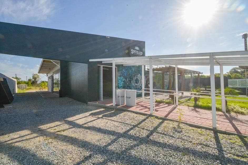 foc7e-casa-comercial-no-pelotas-externa.jpg