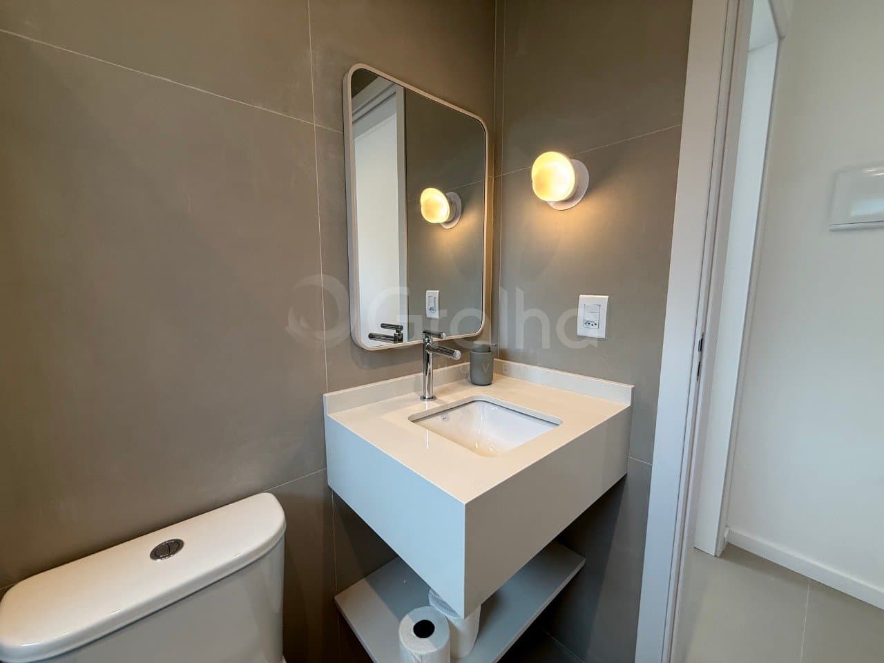 g5lboq-i12F8yb_4268669cbf9c1ec67a.jpg