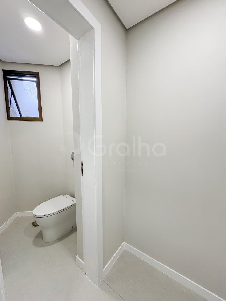 g6s9l-i197679_41636697115b4a6516.jpg