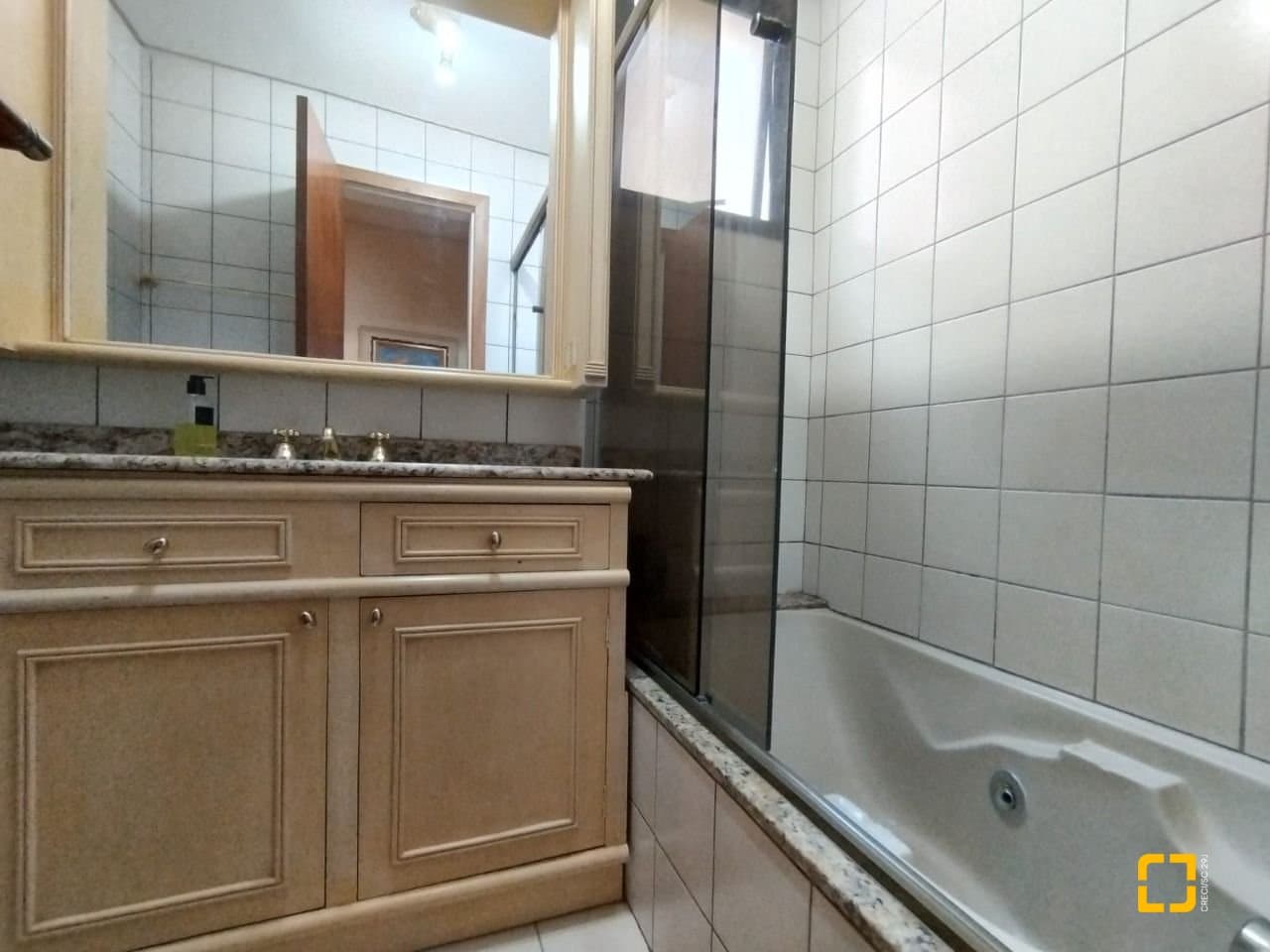 gbs2m-iMMX4Jl8761Bp4p_584506998612bcf833.jpg