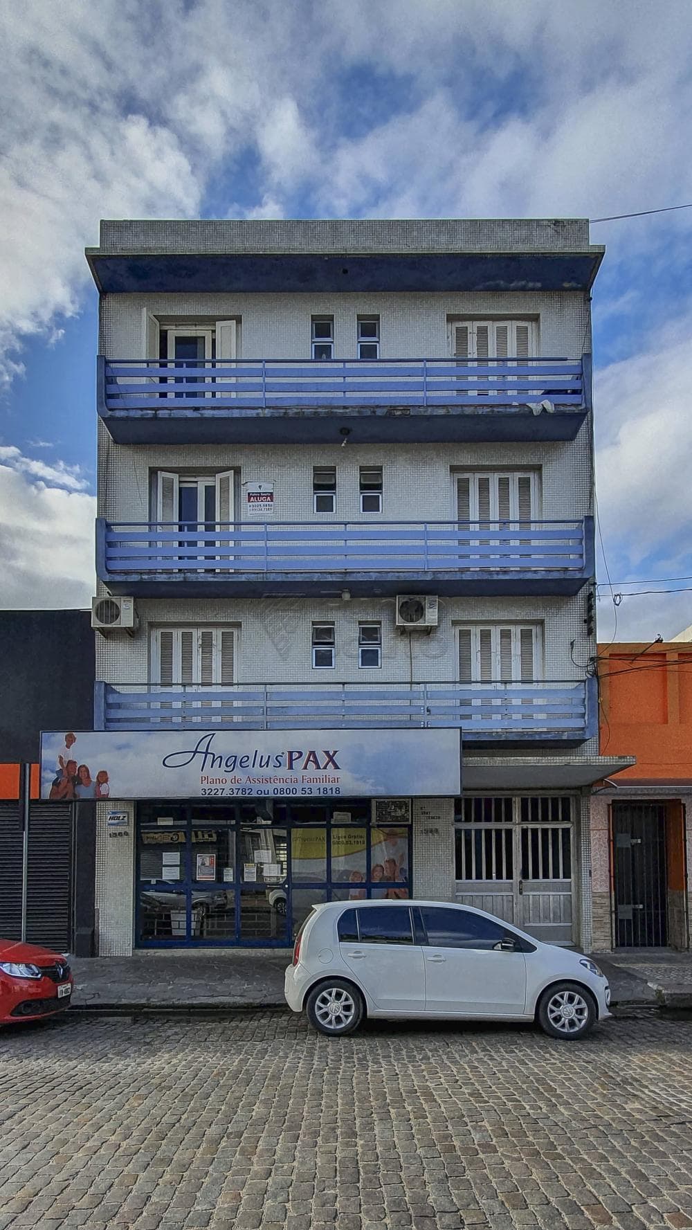 gfj4cq-fachada.jpg