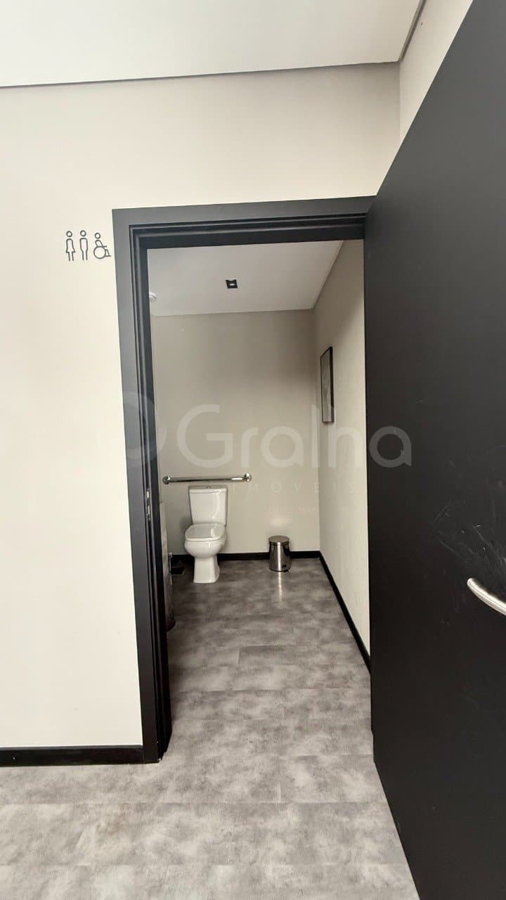 gg33d8-irS74b7_40951691e09dfd5c2c.jpg
