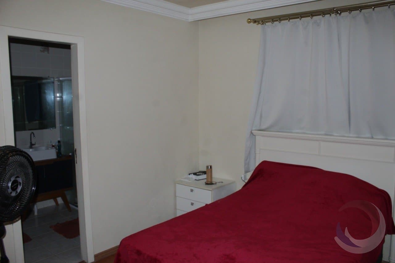 gh22s8-i59XZx2983T1xgDv6_29205646624b4d27ee.jpg