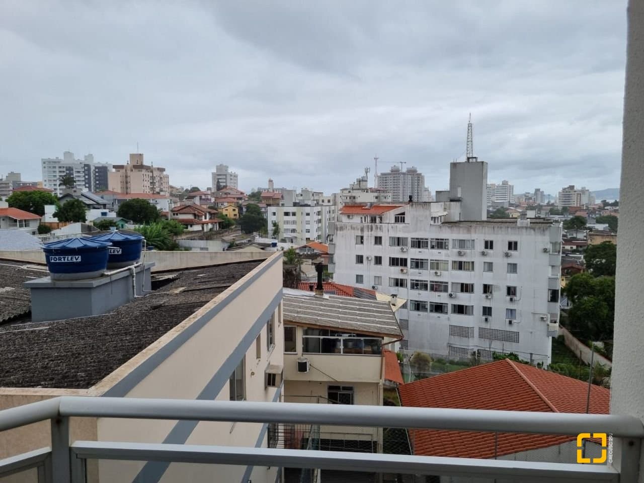 gif1a-iFI5j4c68748_5863169b0e136d02a5.jpg