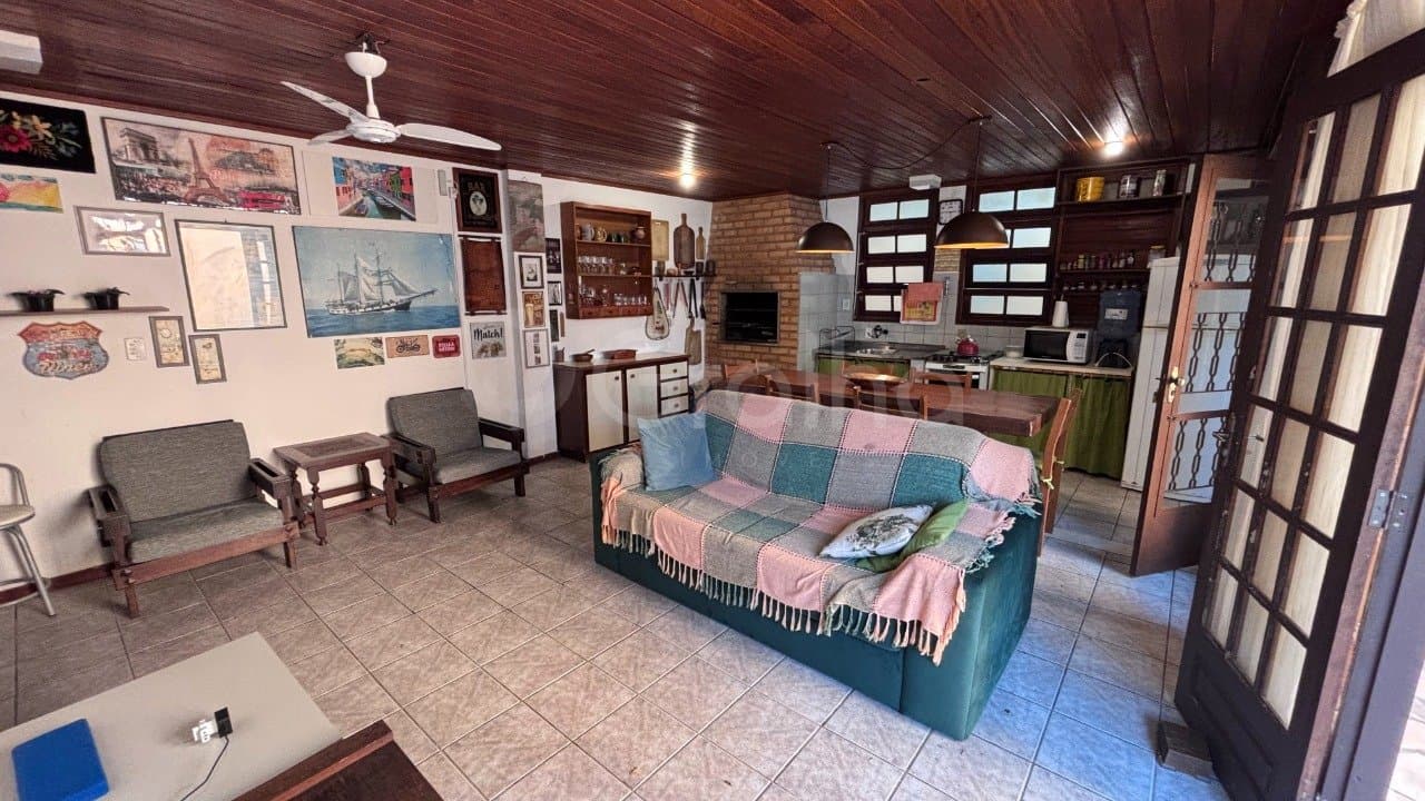 gl1po3-i4v75uQ749cJOZe3D1i_435246a1de15718567.jpg