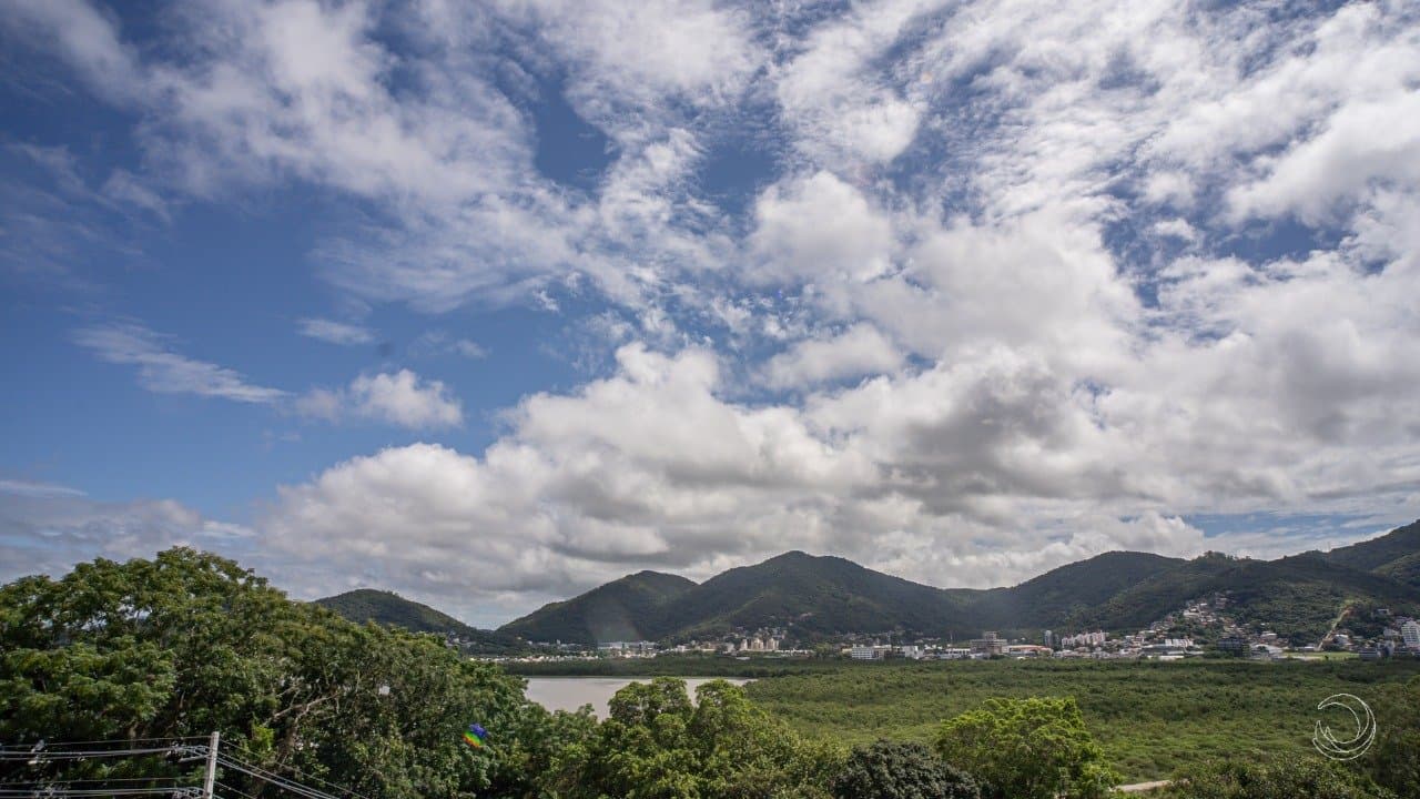 gqiymb-i663Cs2gNF98389_3707367ec242de0c12.jpg