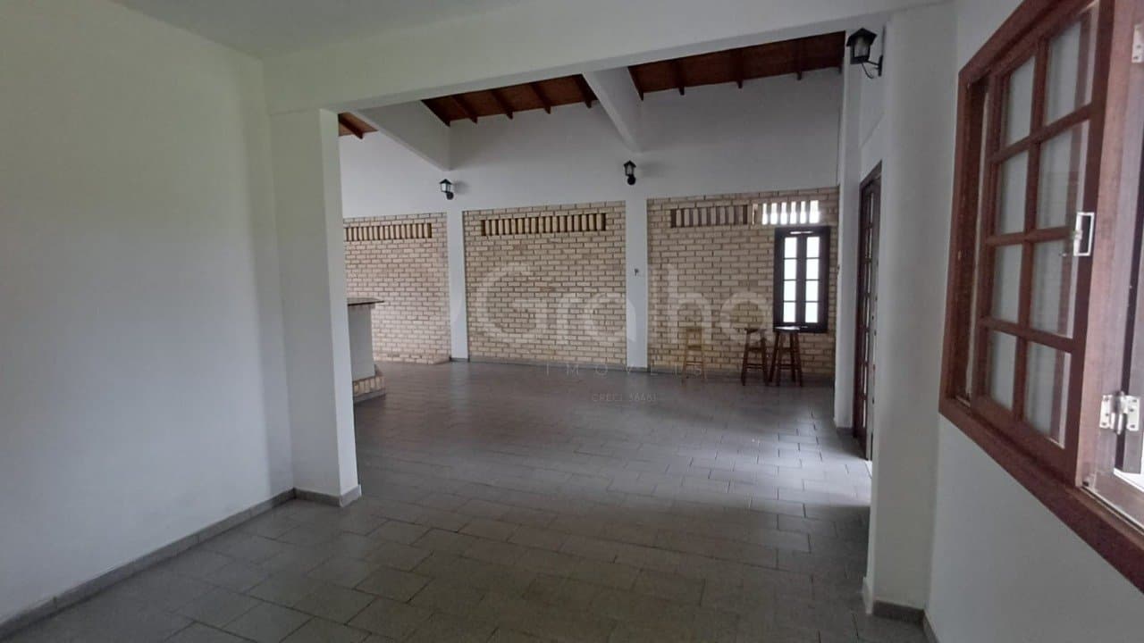 gua72m-iS1t4LUE6_434176a142fc88cf86.jpg