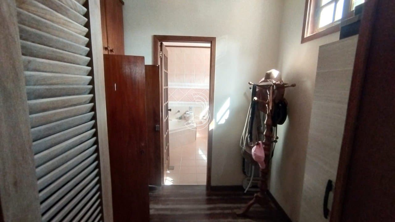guas-i26sAQ91_1903969e919730e938.jpg