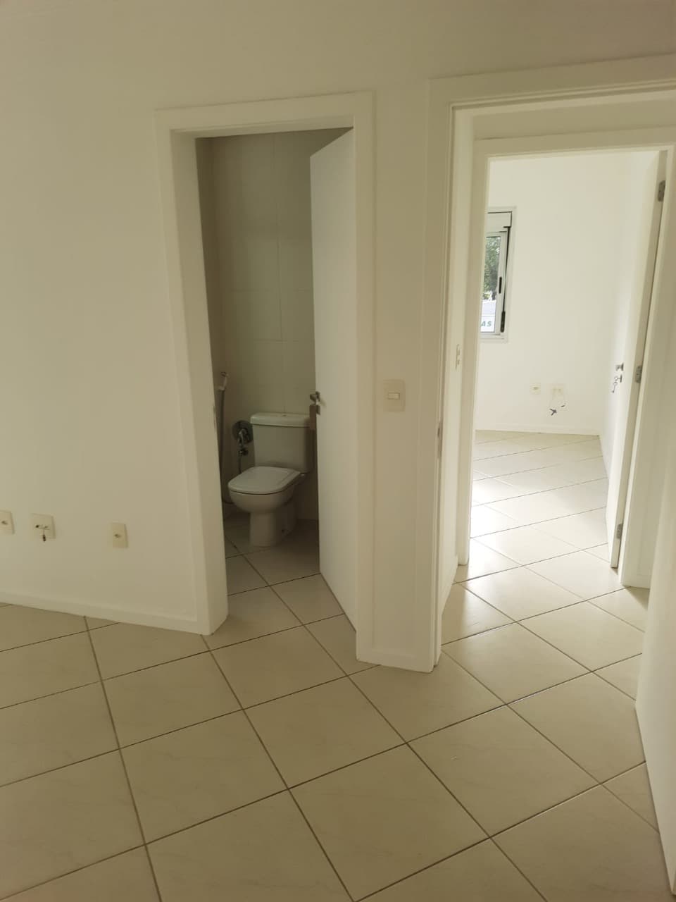 gv3p4j-i25M8_28221640a3090396cc.jpg