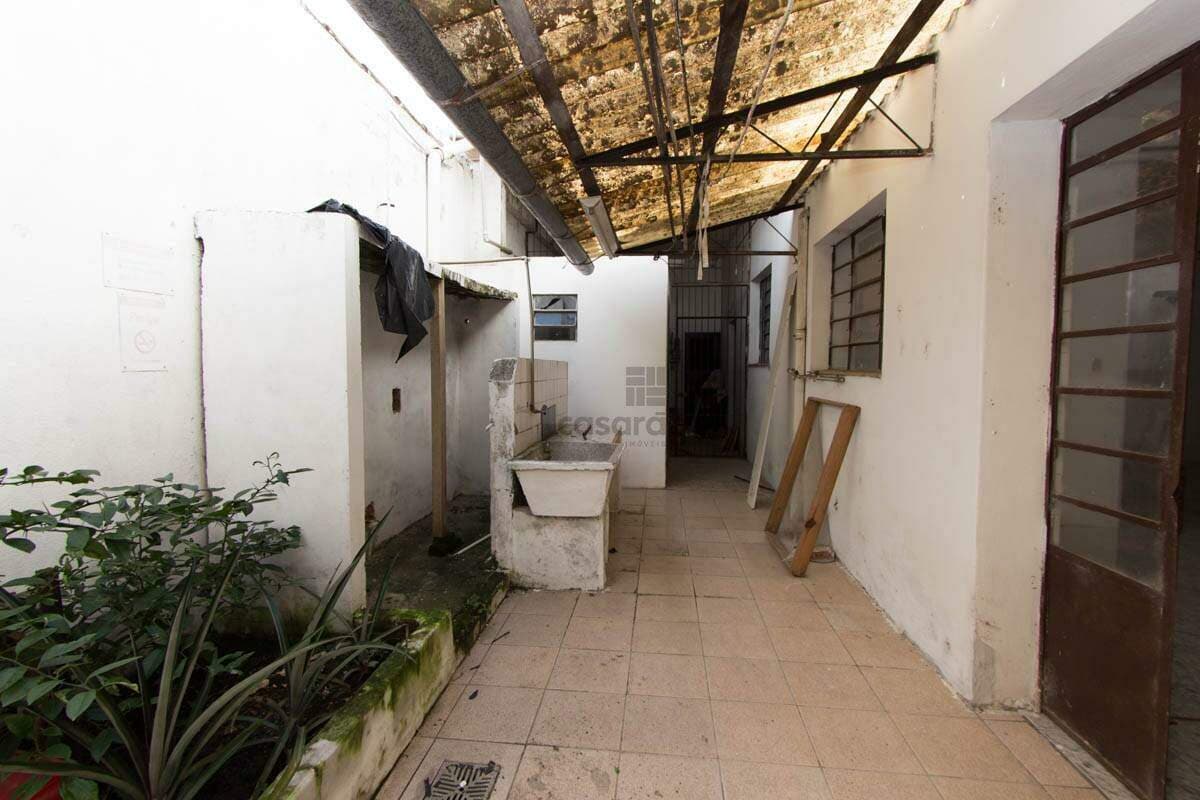 gwxuqd-predio-no-pelotas-area-de-servico.jpg