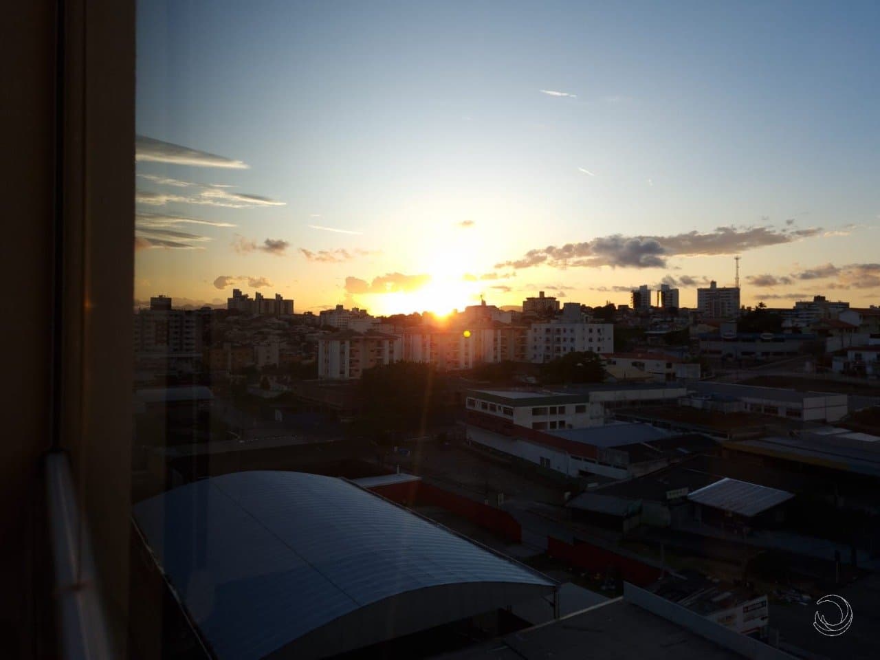 h2da2h-in1Y4_3483966c728f494b60.jpg