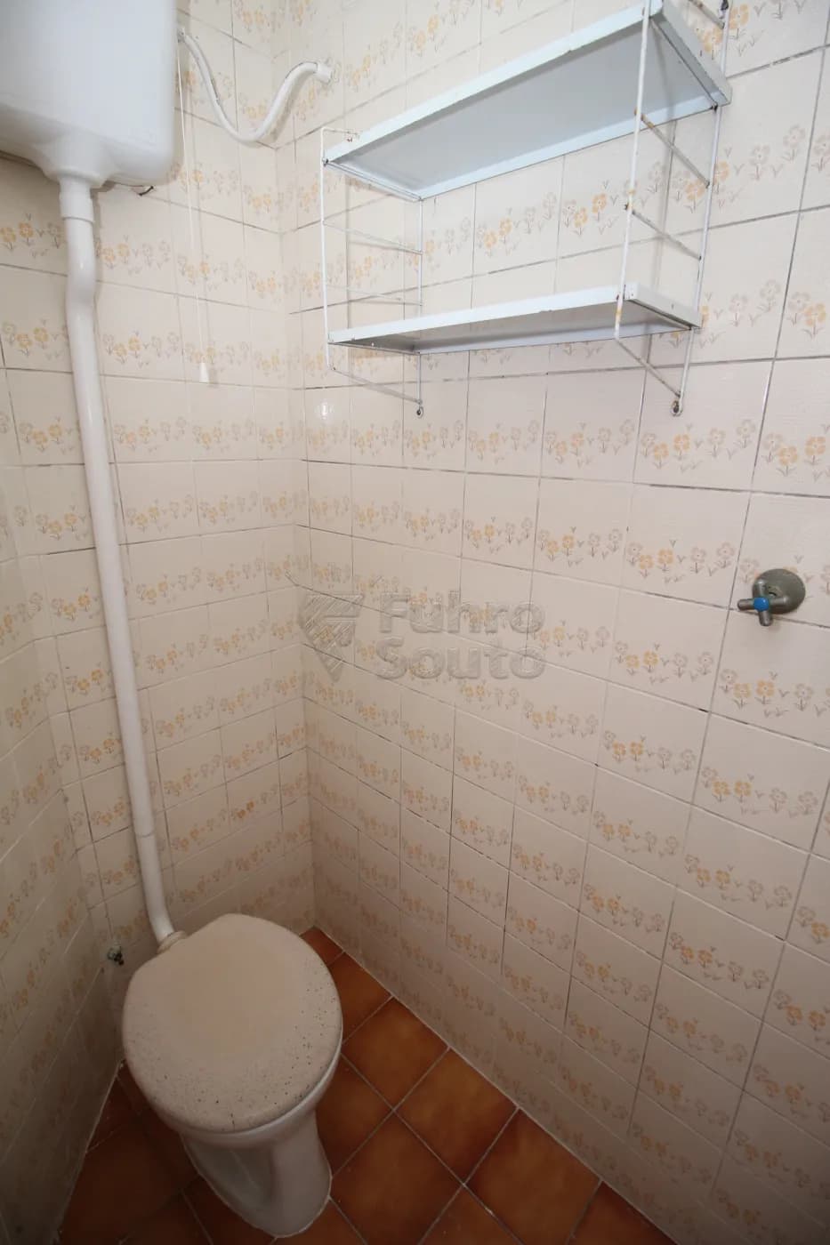 h958pr-banheiro-aux.webp