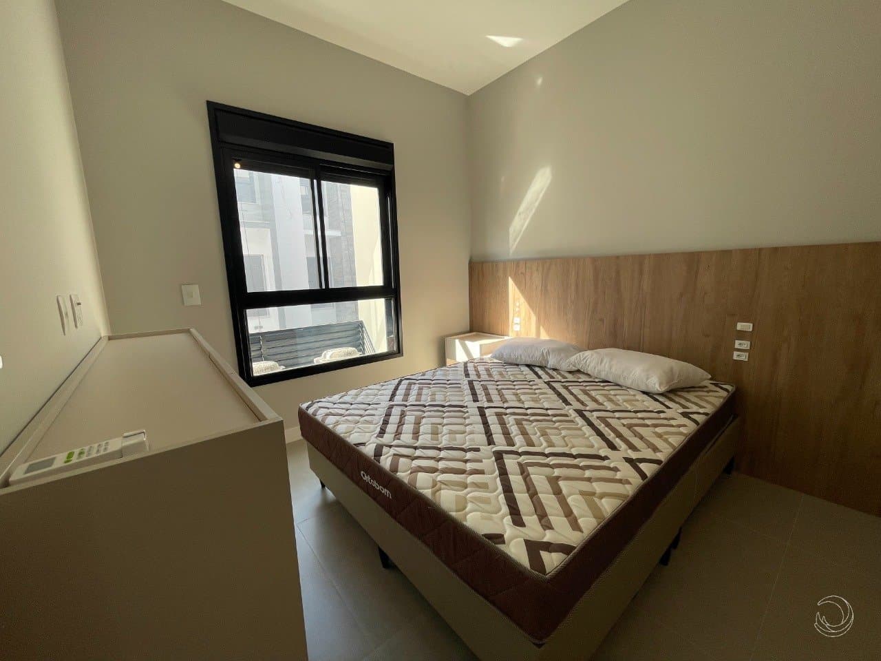 hfu02r-imfF9574454NM7incB_34210667d5b7c82e6d.jpg