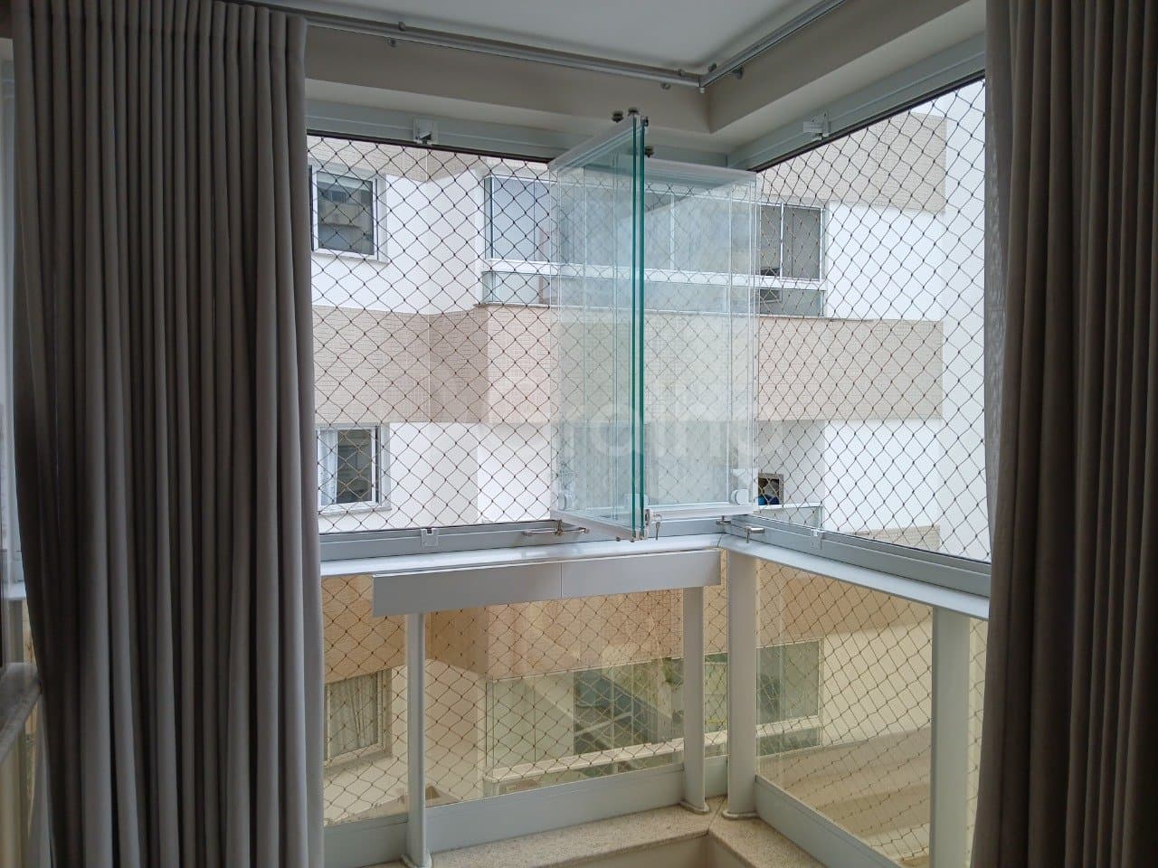 hg7zg-i9qZAA_4067169025af4134e6.jpg