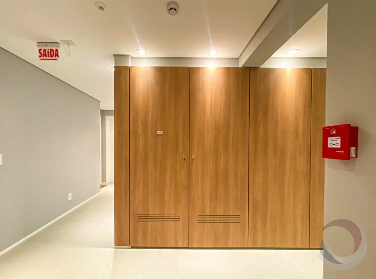 hk34qj-iD2lD2l044Ig1U3_3030564d24740e1f4d.jpg