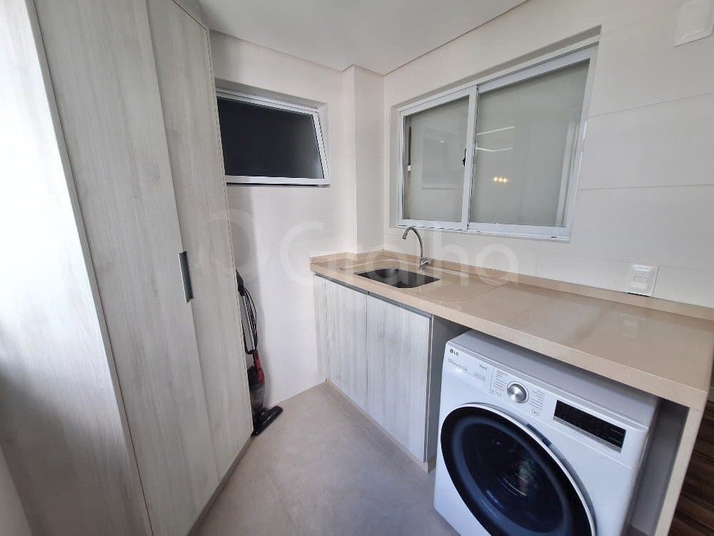 hk40mt-is76QZUSPCA4v_433376a0f588e4de78.jpg