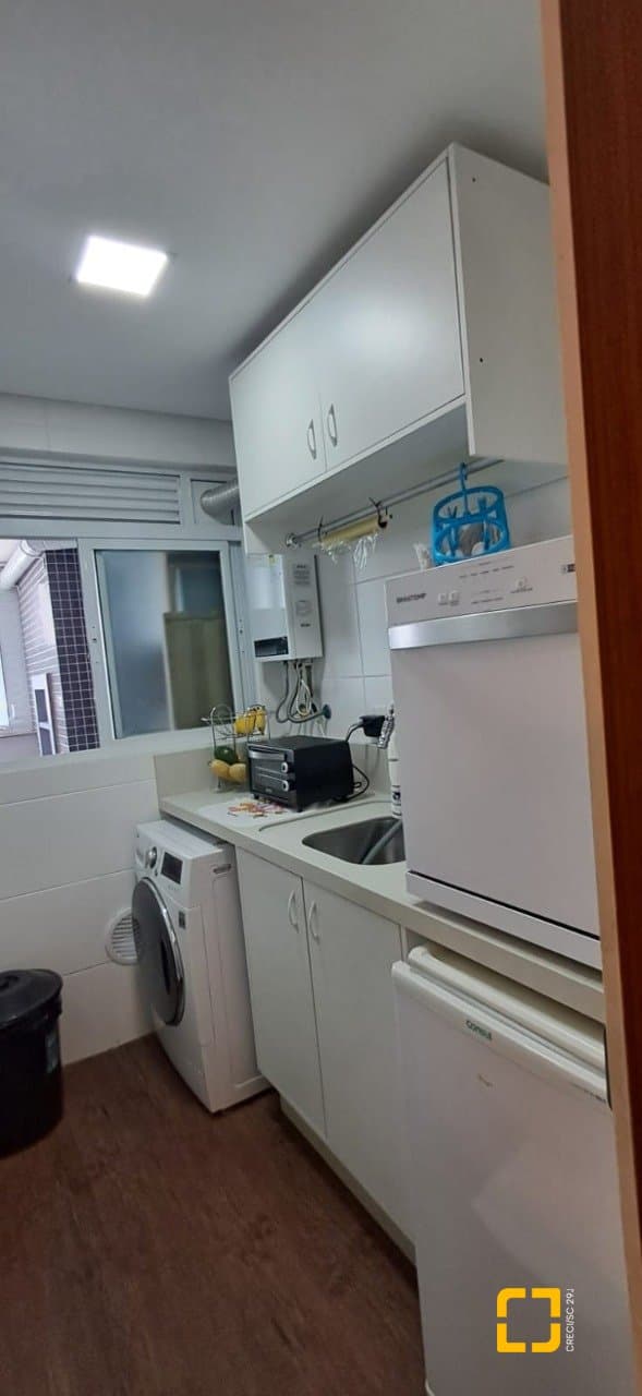 hkuv4g-i2E31gV6AW_5915669cef79166de9.jpg