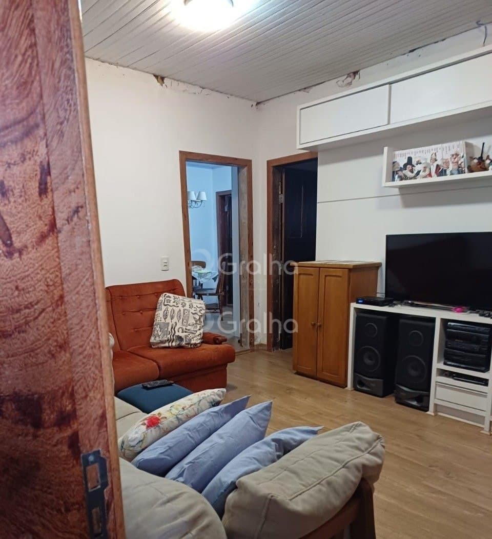 hs00aj-iL3a4a9KndVa28IFRs1_39413688baccd54bdb.jpg