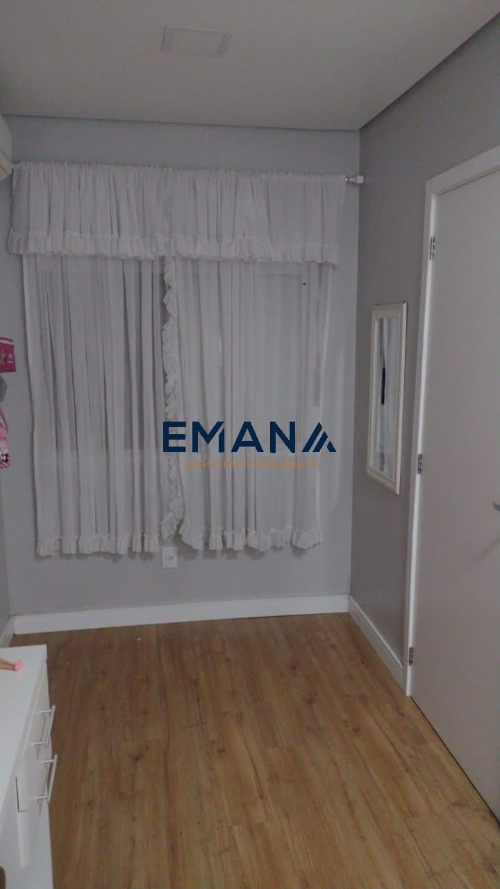 i4Ml5y441HX_1011686eb79438433.jpg