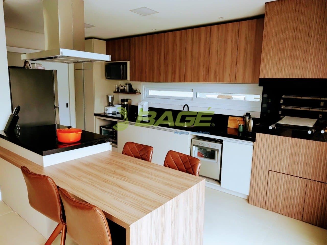 i82RWA9L5_1164564bebeb5487fb.jpg