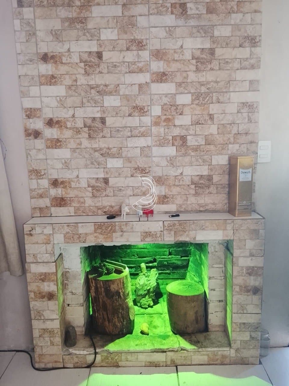 i83nu4x-iwt5A11YPfi43UaER_1899569dd3bb6edf53.jpg