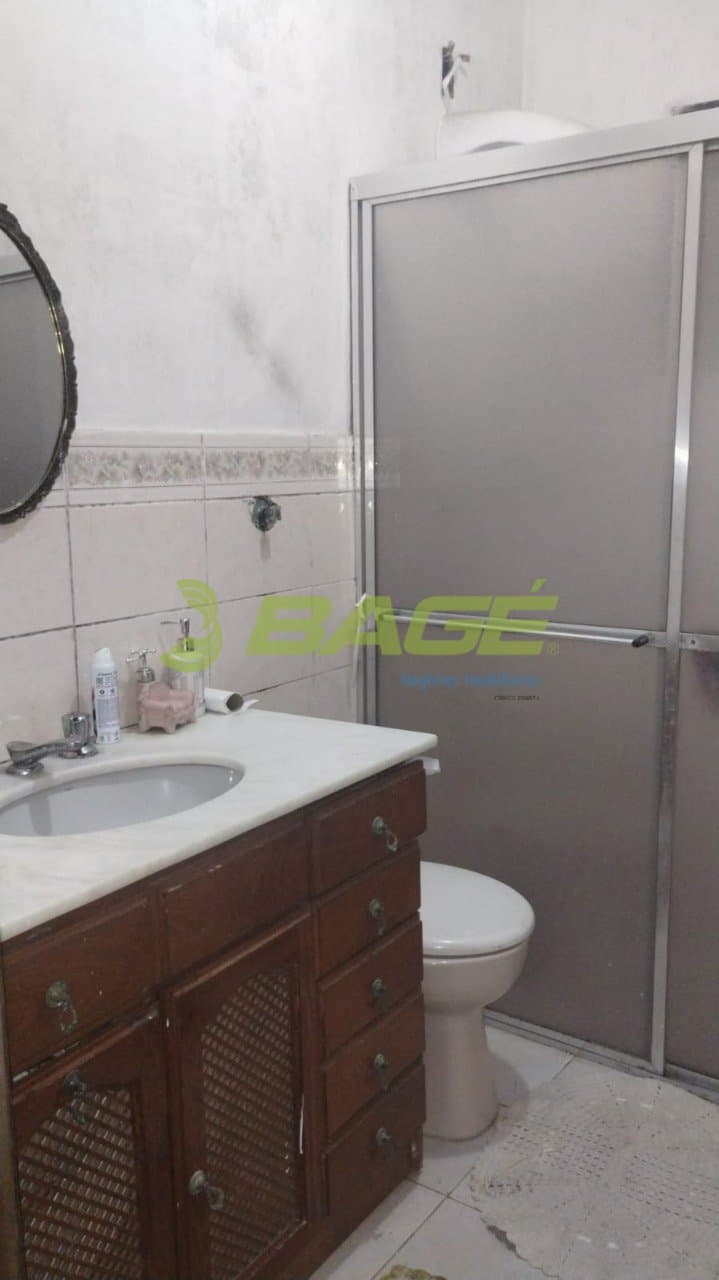 iRQ9Mfxlt_129036591eca6d70e4.jpg