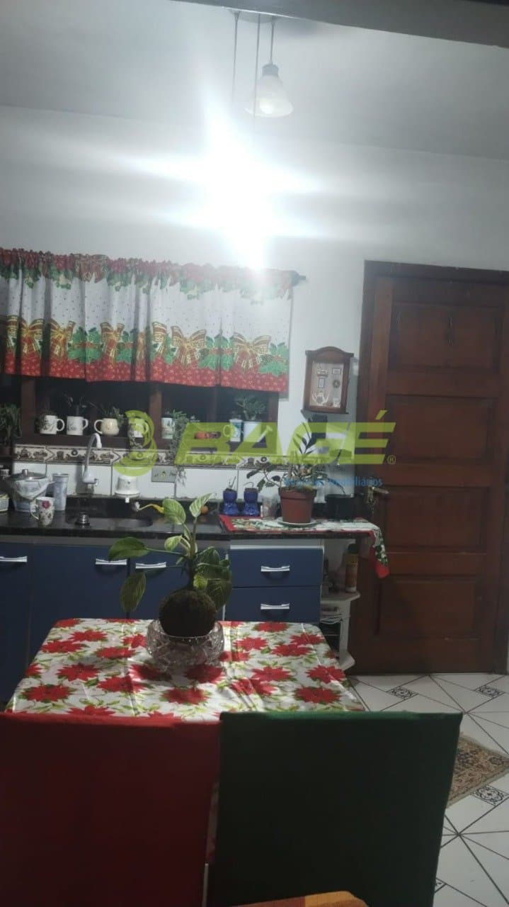 iRQ9Mfxlt_129036591ecb158660.jpg