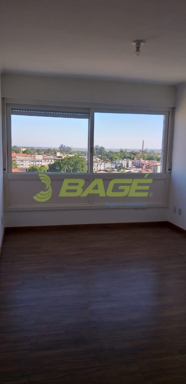 iUeG62224827eAW75_5150662661548202d.jpg