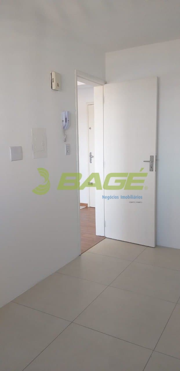 iUeG62224827eAW75_5150662661665e214.jpg