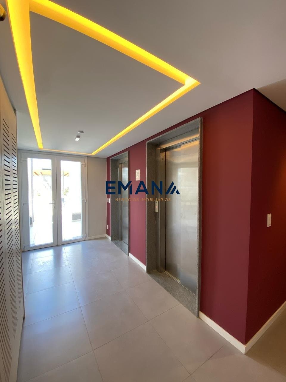 iZhi51U1LJ75DlX6R299_86367d1c57137e87.jpg