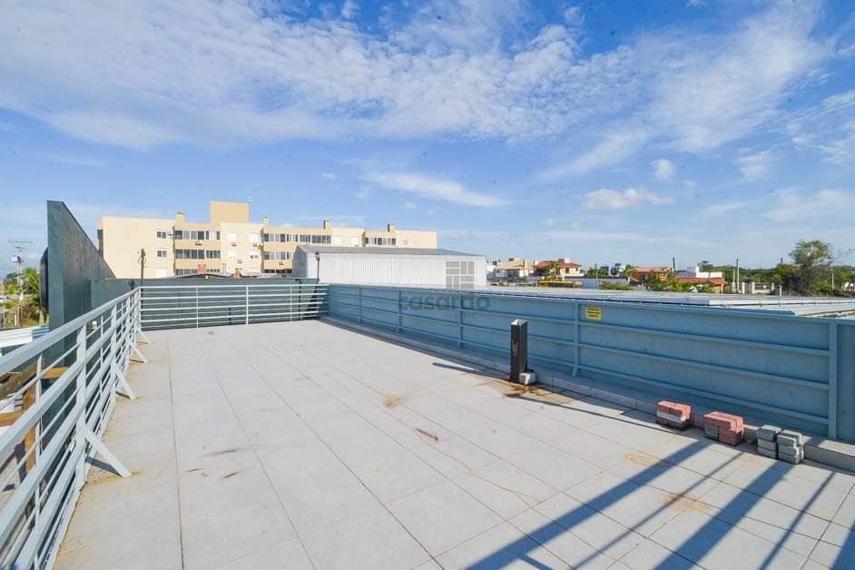 ie9e3-casa-comercial-no-pelotas-terraco.jpg