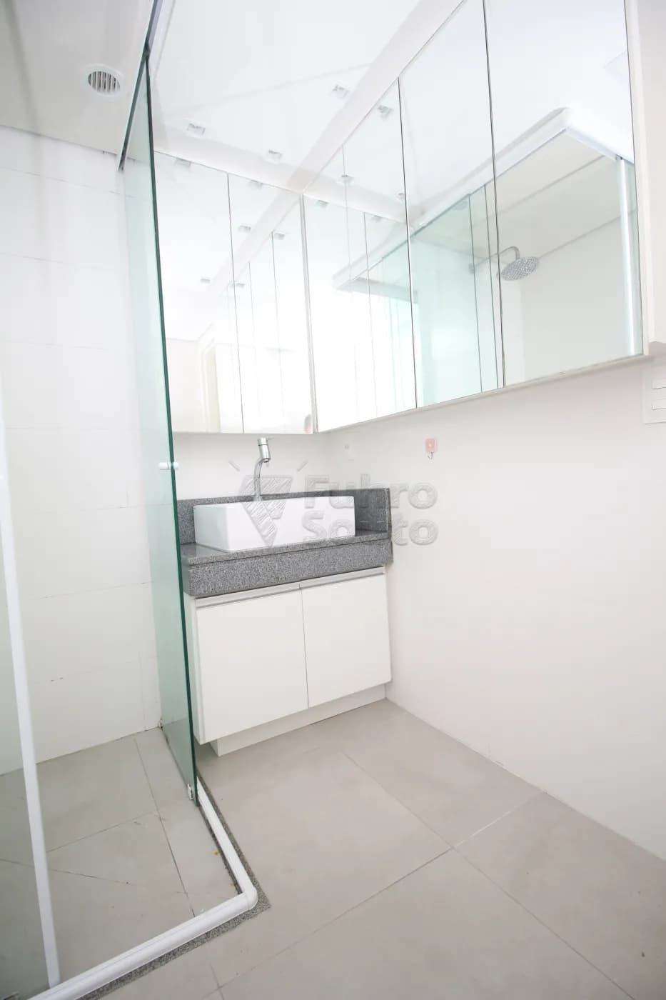 iesgv-banheiro.webp