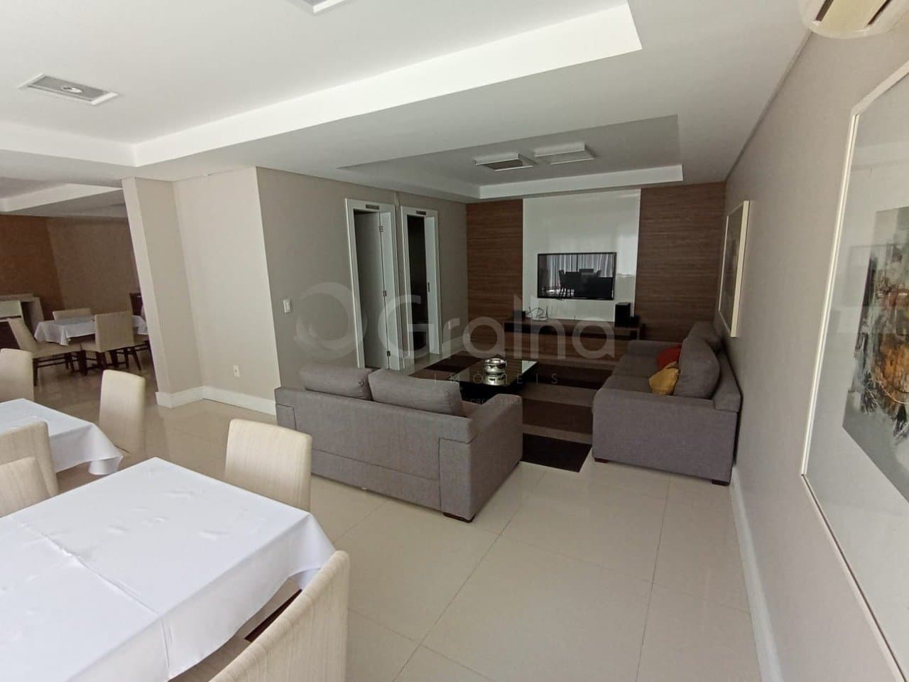 iewcgq-iF7988Mup_41989698e08ecd4d7a.jpg