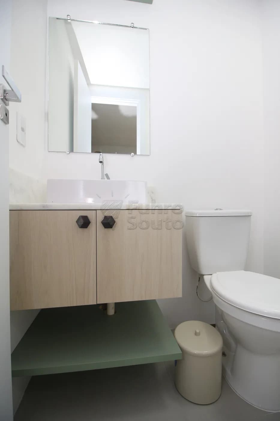 ij6h9a-banheiro.webp