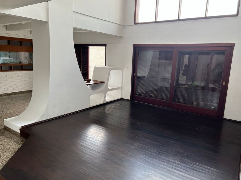 il1y3r_268659c6bcb7e907.jpg
