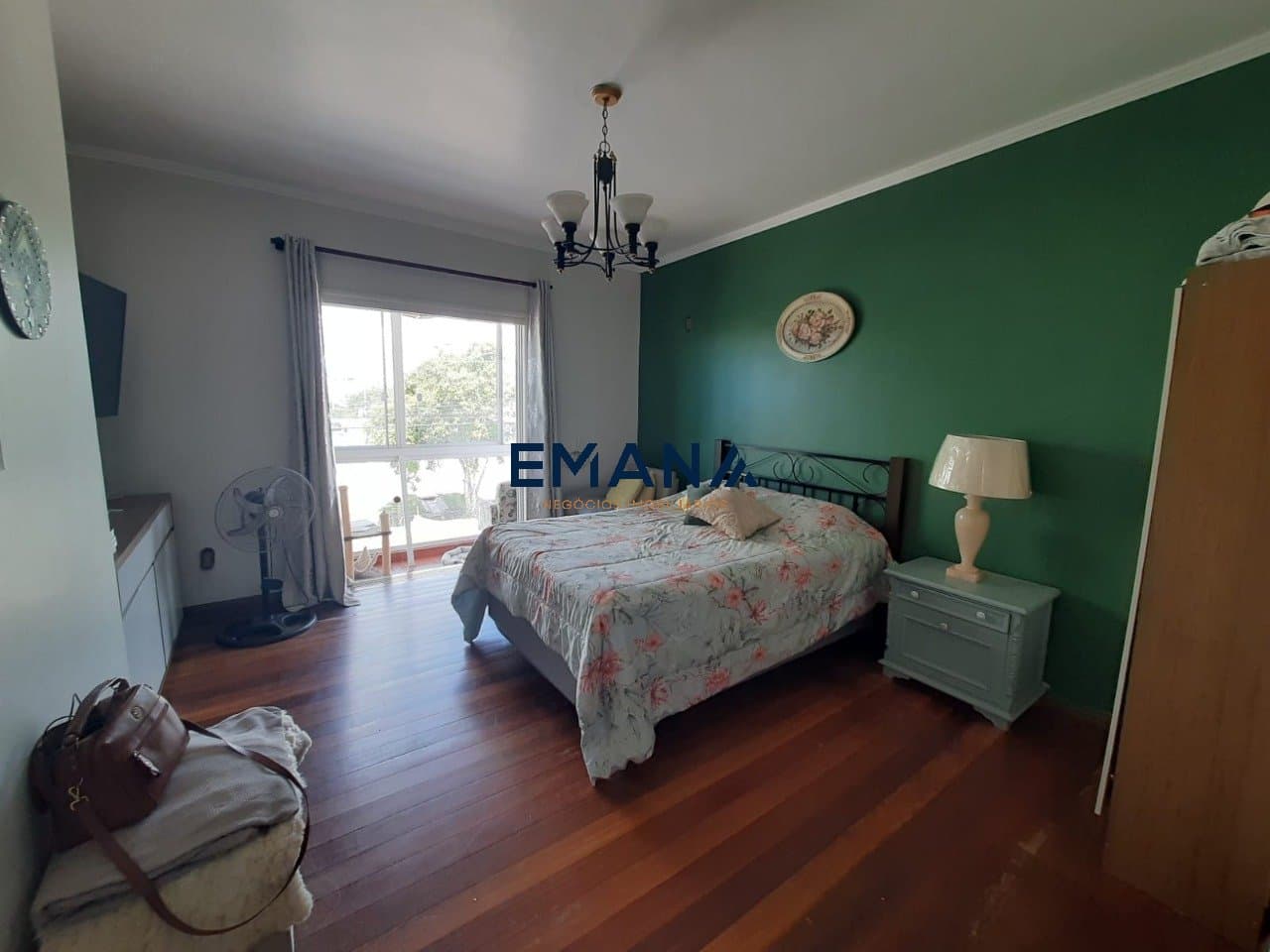 insE6g787et7Ouj76_825678aa8ed88f5a.jpg