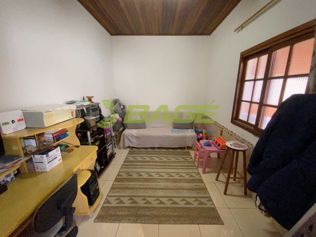 iu5q2l_51716179988942c43.jpg