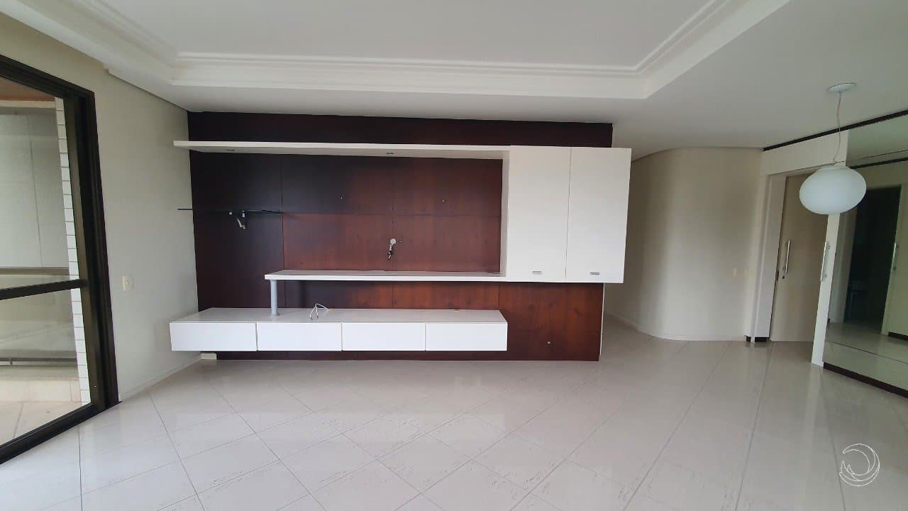 iwzvda-iSl9Kr76pEyK_3442866912a5bb9edd.jpg