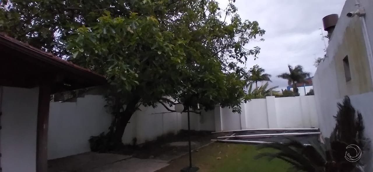 j1v95f-iGov8M837PT81b_35991673616b703ce2.jpg