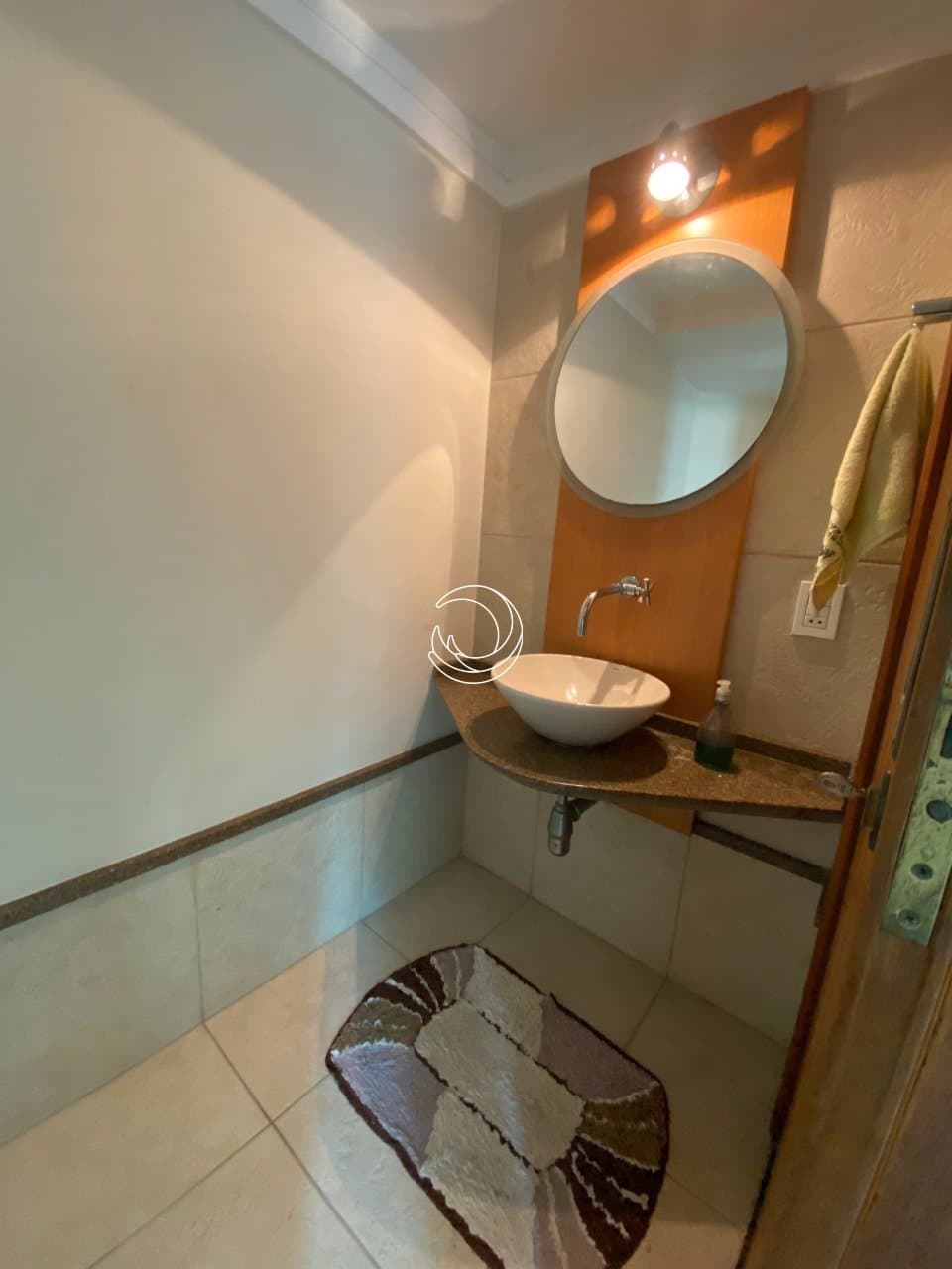 j2igu-ilsb8Z4qS_2183460772ef126de4.jpg