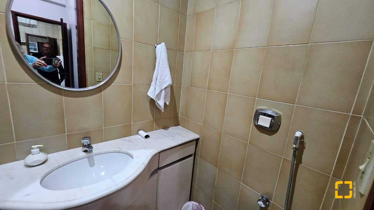 j5c8an-i7AcF2A97YT_5867369b472b3c8081.jpg