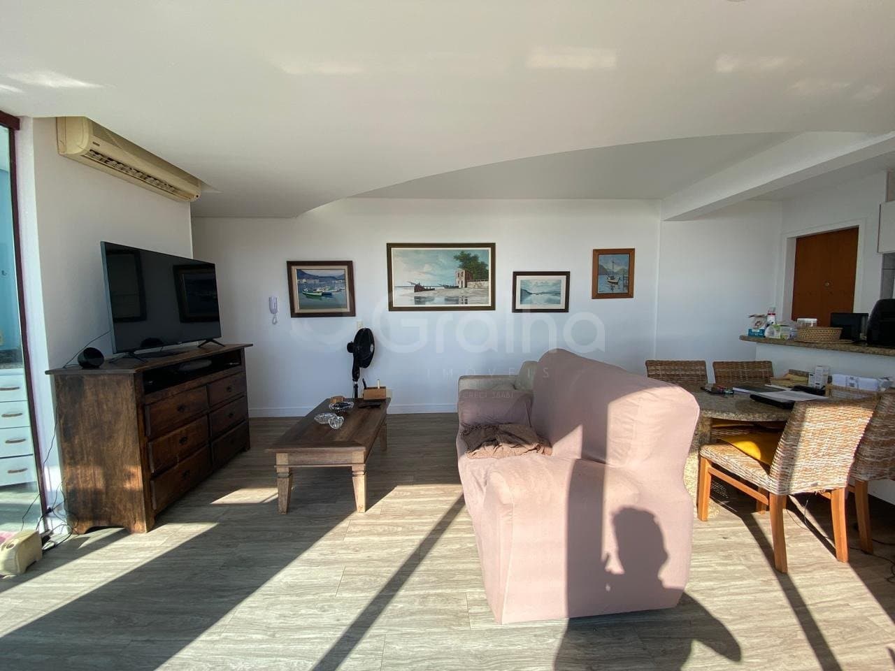 j6bjs4-i4G2k_4259769ca6e3e351ba.jpg